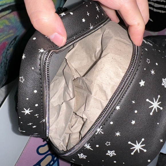 NWT Loungefly Kuromi Crystal Ball Glow-In-The-Dark Mini Backpack - Picture 3 of 5